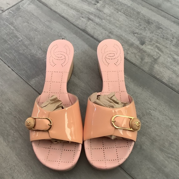 Chanel wooden slides sandals like new - Picture 1 of 6